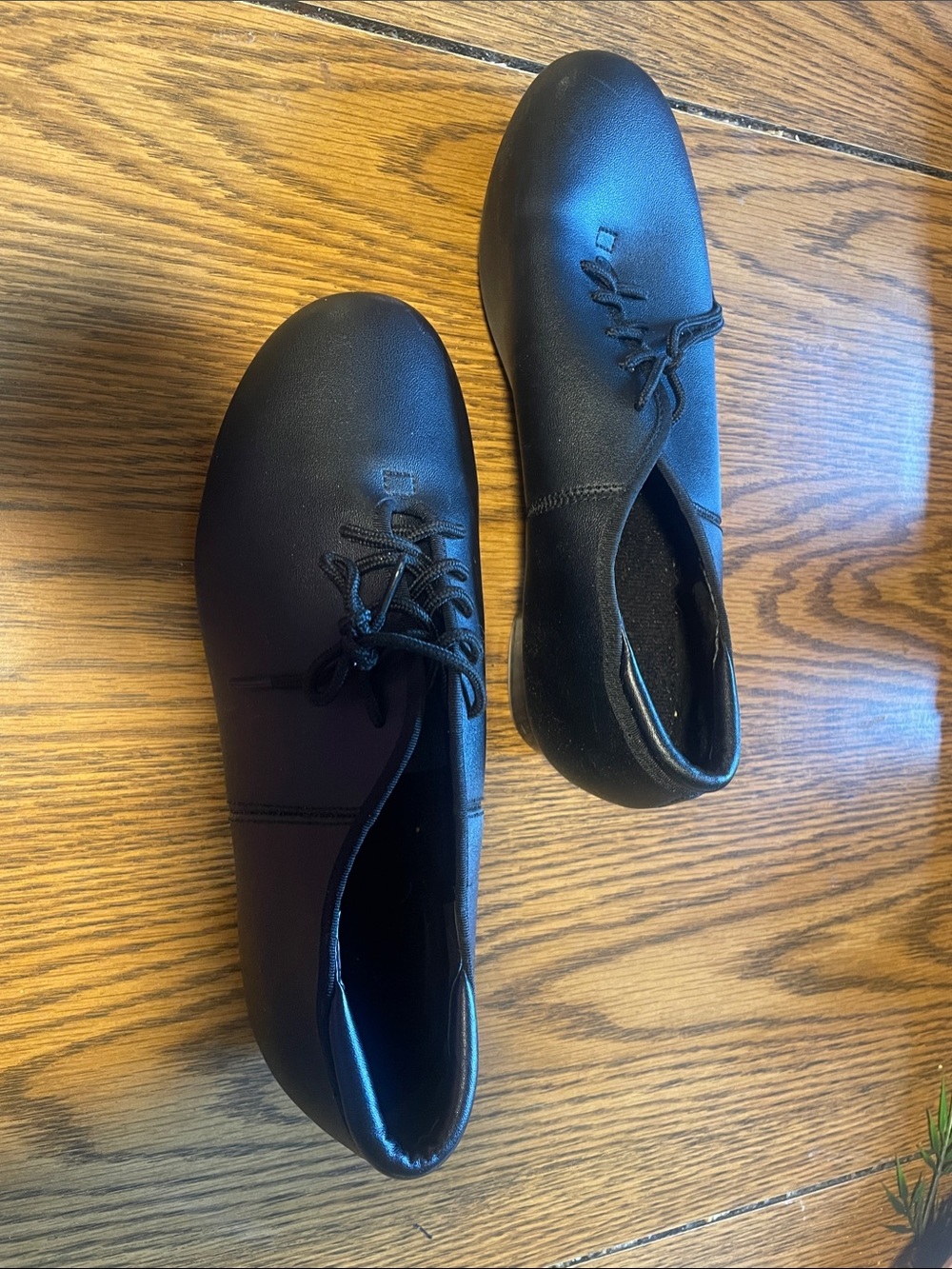 Women's Black Lace-Up Tap Shoes